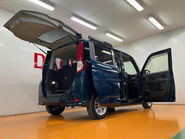 トール Ｇターボ　ＳＡＩＩ　スマアシ　パノラマモニター対応　両側オートスライドドア　ステアリングスイッチ　クルーズコントロール　Ｐスタート　アイドリングストップ　ＥＴＣ　キーフリー（9枚目）