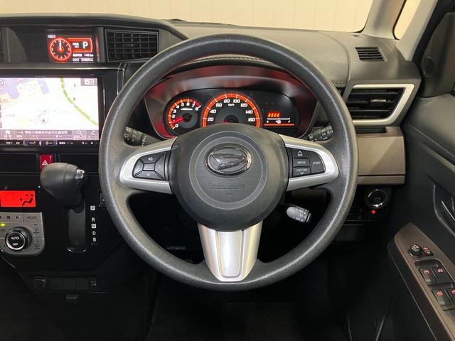 トール Ｇターボ　ＳＡＩＩ　スマアシ　パノラマモニター対応　両側オートスライドドア　ステアリングスイッチ　クルーズコントロール　Ｐスタート　アイドリングストップ　ＥＴＣ　キーフリー（13枚目）