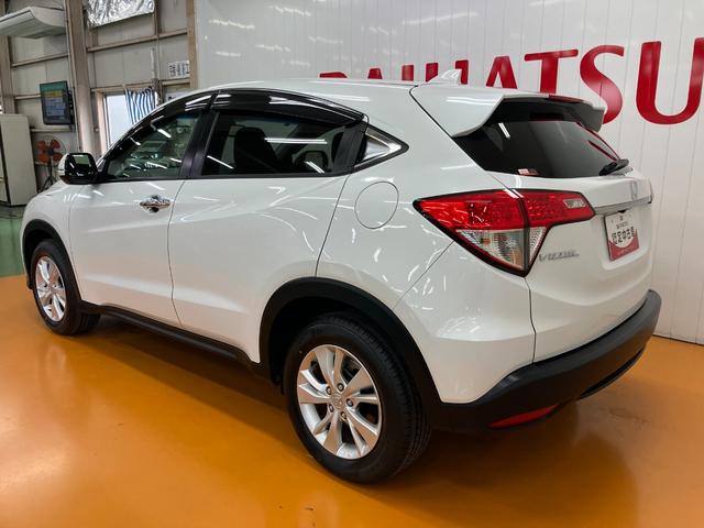 ヴェゼル X・ホンダセンシング 衝突被害軽減ブレーキシステム ドラレコ Bカメラ ステアリングスイッチ クルーズコントロール Pスタート 電動パーキングブレーキ USB接続端子 ETC レーンアシスト キーフリー(6枚目)