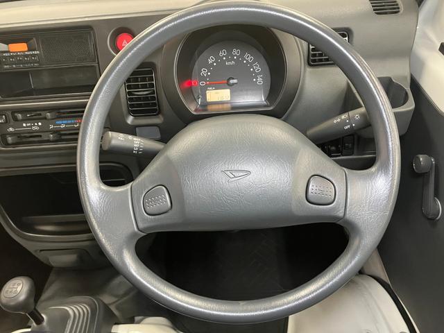 ハイゼットトラック エアコン・パワステ　スペシャル　５段マニュアルシフト　三方開　ゴムマット　ラジオ　エアコン　パワーステアリング　光軸調整ダイヤル（14枚目）