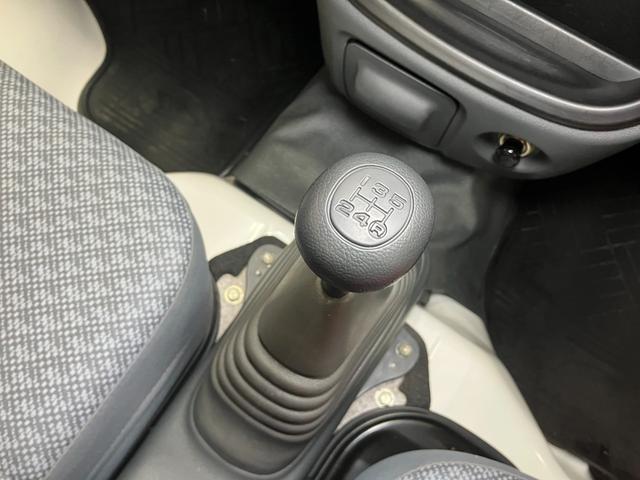 ハイゼットトラック エアコン・パワステ　スペシャル　５段マニュアルシフト　三方開　ゴムマット　ラジオ　エアコン　パワーステアリング　光軸調整ダイヤル（15枚目）