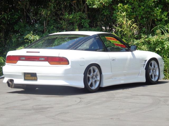 １８０ＳＸ タイプＩＩ　元色パール〜純正パールに再塗装新品フルエアロＷフェンダー前置きＩＣ３層ラジステンアウトレットＦパイプマフラー車高調ピロテンＦナックル加工トーコン＆ＵＰアーム強化クラッチ機械式ＬＳＤロールバーフルバケ（14枚目）