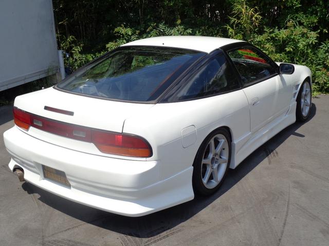 １８０ＳＸ タイプＩＩ　元色パール〜純正パールに再塗装新品フルエアロＷフェンダー前置きＩＣ３層ラジステンアウトレットＦパイプマフラー車高調ピロテンＦナックル加工トーコン＆ＵＰアーム強化クラッチ機械式ＬＳＤロールバーフルバケ（15枚目）