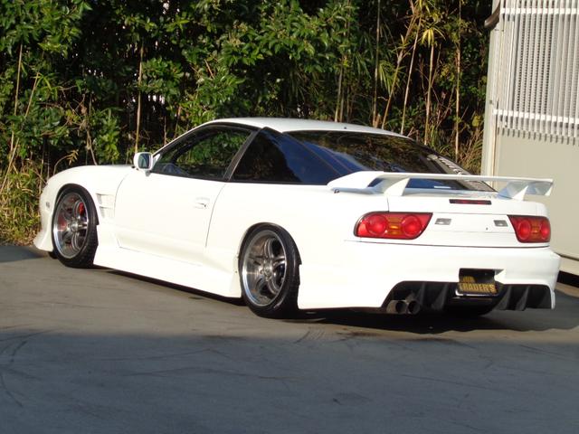 １８０ＳＸ 　ターボＥｇ換装６速ＭＴ換装公認Ｓ１５ダッシュ換装外フルエアロ前置インタークーラー銅３層ラジエター車高調Ｐテン５穴ハブブレンボキャリパー強化クラッチ機械式ＬＳＤロールバーＧＴ－ＲシートＤｅｆｉ４連（32枚目）