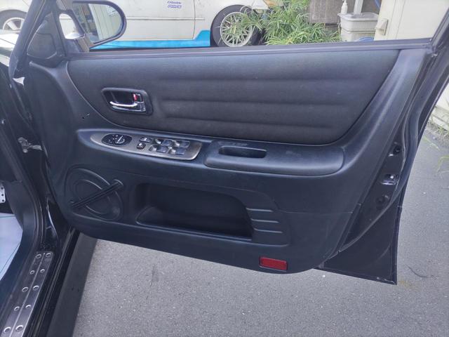 アルテッツァ RS200 Zエディション 色替車202ブラック外フルエアロ外ボンネット外ミラーステンタコ足Fパイプマフラーコーヨーアルミラジエターファイナルコネクション車高調18インチモデル5AWブリッツ水温計&負圧計ケンウッドSDナビETC(24枚目)