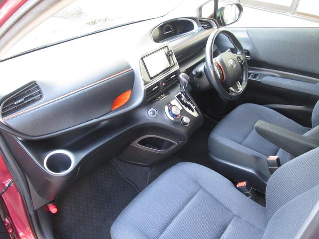 シエンタ ハイブリッドＧ　トヨタセ－フティ－センス　両電動スライド　ＬＥＤヘッドランプ　ナビ　フルセグＴＶ　Ｂｌｕｅｔｏｏｔｈ　ＥＴＣ　純正１５インチＡＷ　革巻Ｈ＆シフト　オ－トＡＣ　Ｄバイザ－　整備記録簿１８枚　禁煙車（3枚目）