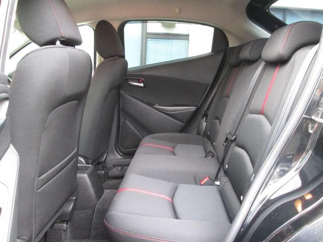 デミオ ＸＤツーリング　１オ－ナ－車　記録簿付　ナビＢカメラ　ｂｌｕｅｔｏｏｔｈ　ＥＴＣ　衝突軽減ブレ－キ　ＬＥＤオ－トヘッドランプ　１６ＡＷ　クルコン　パドルＳ　プッシュスタ－トＥＧ　スマ－トキ－２個あり　キャリアベ－ス付（18枚目）