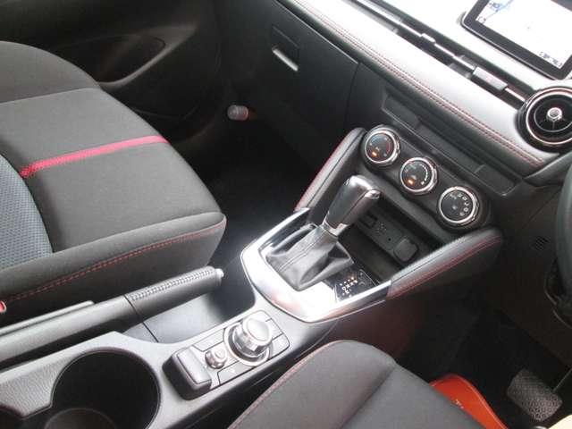 デミオ ＸＤツーリング　１オ－ナ－車　記録簿付　ナビＢカメラ　ｂｌｕｅｔｏｏｔｈ　ＥＴＣ　衝突軽減ブレ－キ　ＬＥＤオ－トヘッドランプ　１６ＡＷ　クルコン　パドルＳ　プッシュスタ－トＥＧ　スマ－トキ－２個あり　キャリアベ－ス付（29枚目）