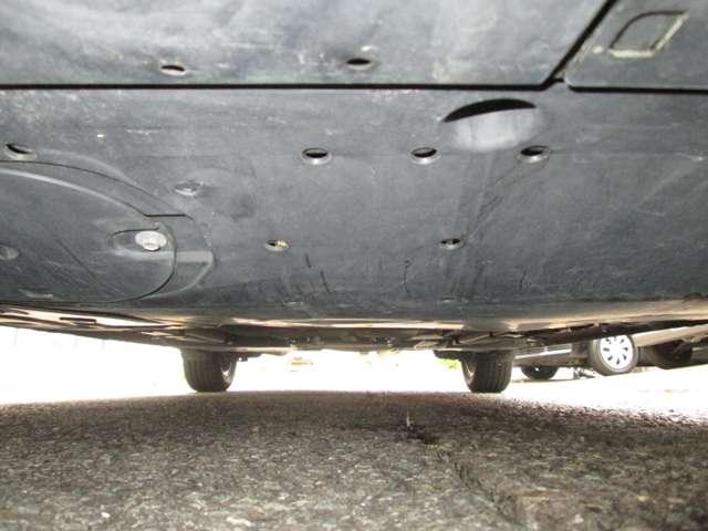 デミオ ＸＤツーリング　１オ－ナ－車　記録簿付　ナビＢカメラ　ｂｌｕｅｔｏｏｔｈ　ＥＴＣ　衝突軽減ブレ－キ　ＬＥＤオ－トヘッドランプ　１６ＡＷ　クルコン　パドルＳ　プッシュスタ－トＥＧ　スマ－トキ－２個あり　キャリアベ－ス付（74枚目）