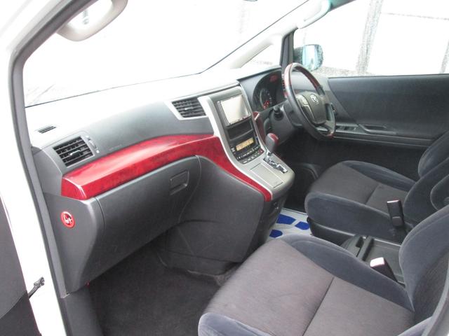 ヴェルファイア ２．４Ｚ　オットマン　電動スライド　ナビＴＶ　Ｂカメラ　ＥＴＣ　社外１９インチＡＷ　ＨＩＤ　ＬＥＤフォグ　プッシュスタ－トＥＧ　スマ－トキ－２個　ＬＥＤル－ムランプ　サイド／カ－テン／ニ－エアバッグ（14枚目）