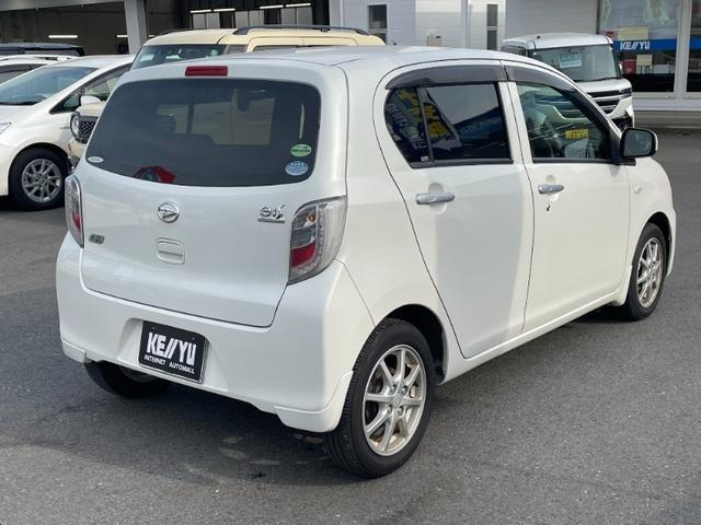 ミライース Ｘ　ＳＡ　禁煙車　衝突軽減ブレーキ　純正１４インチアルミ　キーレス　純正オーディオ　ＣＤ　ＡＵＸ　盗難防止装置　アイドリングストップ　電動格納ミラー　横滑り防止　ヘッドライトレベライザー　取扱説明書整備記録簿有（18枚目）