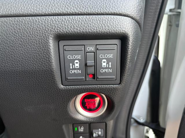 Ｎ－ＢＯＸカスタム Ｌターボ　スタイル＋ブラック／走行２５４０１ＫＭ／特別仕様車　両側ＰＳＤ／純正８インチＳＤナビ／ＣＤＤＶＤ再生／１２セグ／ＢＴ／バックカメラ／ＬＥＤヘッドライト／フォグ／オートライト／ＡＳＶ／アダプティブクルーズコントロール／ハーフレザーシート／純正１５ＡＷ（25枚目）
