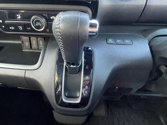 東北、関東、中部、近畿地方のお客様でも店頭納車が可能な場合は車両を陸運局に持ち込まずに名義変更できますので近隣のお客様が購入する費用と変わらない諸費用でご購入出来ます♪ご自宅への陸送納車も格安です♪♪