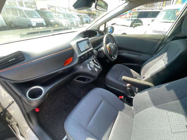 シエンタ ハイブリッドＧ／東大和仕入／走行３２３０９ＫＭ／純正エアロ　両側電動スライドドア／純正ＳＤナビ／ＣＤＤＶＤ再生／１２セグ／ＢＴ／バックカメラ／スマートキー／プッシュスタート／ビルトインＥＴＣ／衝突被害軽減Ｓ／純正１６ＡＷ／ＬＥＤヘッドライト／フォグ／フル装備／（21枚目）