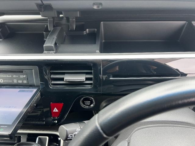 ステップワゴンスパーダ スパーダ・クールスピリット ホンダセンシング/愛知仕入/ 走行48251KM/両側電動スライドドア/バックカメラ/純正SDナビ/CDDVD/BT対応/12セグ/バックカメラ/フリップダウンモニター/ハーフレザーシート/LEDヘッドライト/フォグ/ASV/フル(13枚目)