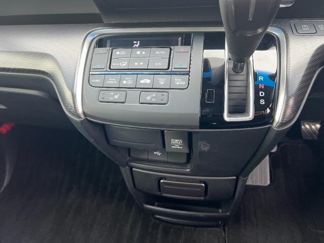 ステップワゴンスパーダ スパーダ・クールスピリット ホンダセンシング/愛知仕入/ 走行48251KM/両側電動スライドドア/バックカメラ/純正SDナビ/CDDVD/BT対応/12セグ/バックカメラ/フリップダウンモニター/ハーフレザーシート/LEDヘッドライト/フォグ/ASV/フル(15枚目)