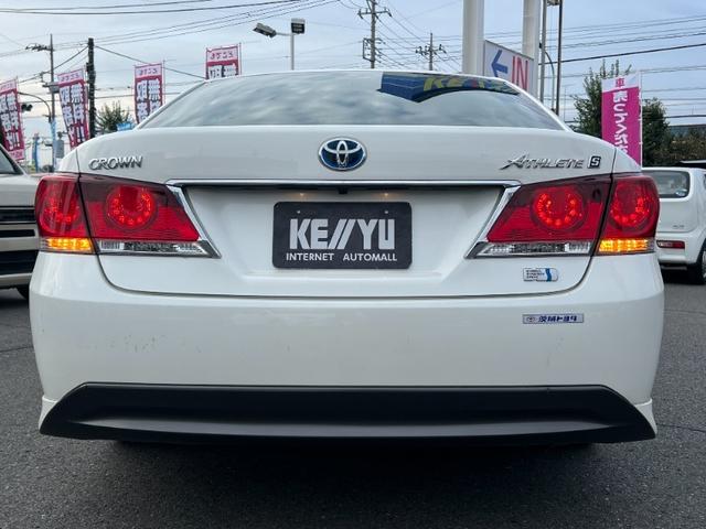 クラウンハイブリッド アスリートＳ／茨城仕入／走行２４３９１ＫＭ／禁煙車／　メーカーＯＰナビ／ドライブレコーダー／スマートキー／プッシュスタート／ＢＴ対応／１２セグ／バックカメラ／電動シート／シートヒーター／ＨＩＤヘッドライト／フォグ／ビルトインＥＴＣ／フル装備（6枚目）