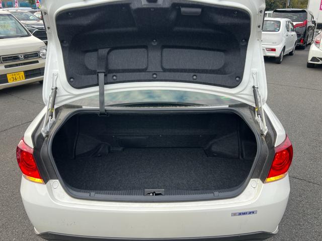 クラウンハイブリッド アスリートＳ／茨城仕入／走行２４３９１ＫＭ／禁煙車／　メーカーＯＰナビ／ドライブレコーダー／スマートキー／プッシュスタート／ＢＴ対応／１２セグ／バックカメラ／電動シート／シートヒーター／ＨＩＤヘッドライト／フォグ／ビルトインＥＴＣ／フル装備（21枚目）