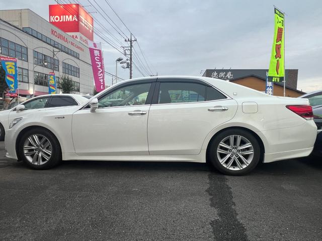 クラウンハイブリッド アスリートＳ／茨城仕入／走行２４３９１ＫＭ／禁煙車／　メーカーＯＰナビ／ドライブレコーダー／スマートキー／プッシュスタート／ＢＴ対応／１２セグ／バックカメラ／電動シート／シートヒーター／ＨＩＤヘッドライト／フォグ／ビルトインＥＴＣ／フル装備（24枚目）