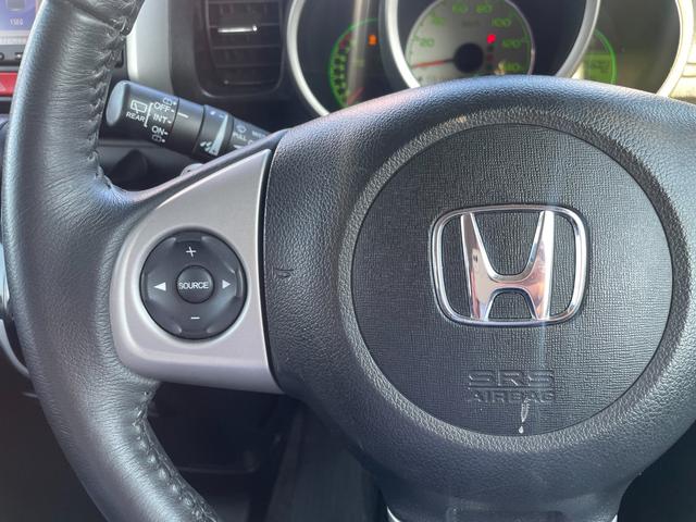 N-BOX G・ターボLパッケージ/東大和仕入/走行56003KM/ 両側電動スライドドア/純正SDナビ/CDDVD再生/1セグ/BT/バックカメラ/スマートキー/プッシュスタート/クルーズコントロール/HIDヘッドライト/オートライト/ドライブレコーダー/フル装備(11枚目)