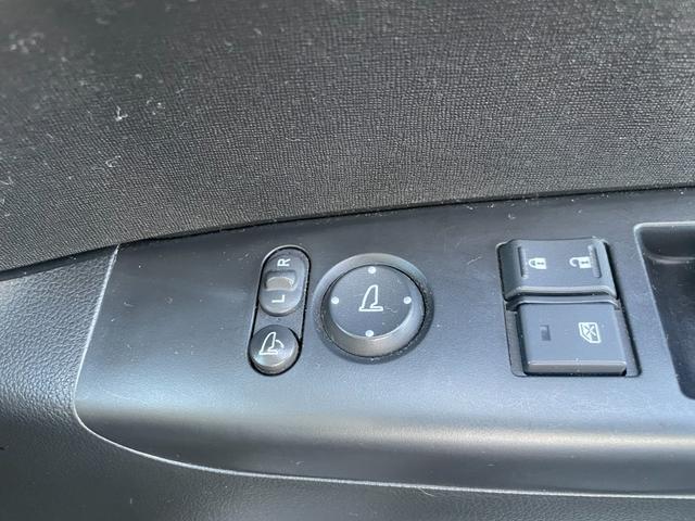 N-BOX G・ターボLパッケージ/東大和仕入/走行56003KM/ 両側電動スライドドア/純正SDナビ/CDDVD再生/1セグ/BT/バックカメラ/スマートキー/プッシュスタート/クルーズコントロール/HIDヘッドライト/オートライト/ドライブレコーダー/フル装備(16枚目)