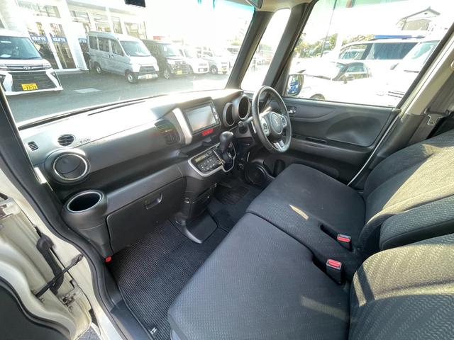 N-BOX G・ターボLパッケージ/東大和仕入/走行56003KM/ 両側電動スライドドア/純正SDナビ/CDDVD再生/1セグ/BT/バックカメラ/スマートキー/プッシュスタート/クルーズコントロール/HIDヘッドライト/オートライト/ドライブレコーダー/フル装備(36枚目)