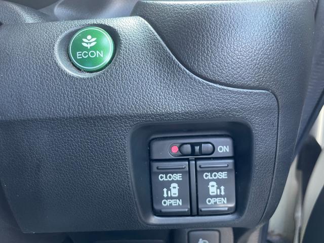 N-BOX G SSパッケージ/東大和仕入/走行60634KM/純正ナビ 両側電動スライドドア/CDDVD再生/1セグ/BT/バックカメラ/スマートキー/プッシュスタート/純正14AW/アイドリングストップ/ドライブレコーダー/オートエアコン/ETC/フル装備/ABS(29枚目)