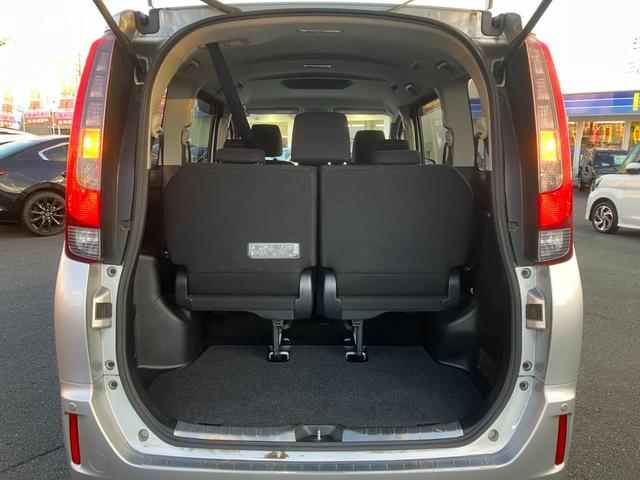 エスクァイア XIサイドリフトアップシート/東大和仕入/走行35122KM 禁煙車/サイドリフトアップシート/純正9インチSDナビ/CDDVD/BT対応/12セグ/バックカメラ/キーレスエントリー/両側電動スライドドア/LEDヘッドライト/フォグ/ASV/フル装備(18枚目)