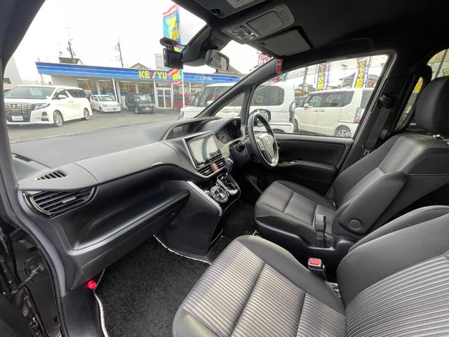 ヴォクシー ZS 煌II/関西仕入/走行24.402KM/ワンオーナー/ 純正8型SDナビ/CD&DVD再生/Bluetoothオーディオ/フルセグTV/Bカメラ/フリッツプダウンモニター/ドラレコ/両側自動スライド/衝突軽減装置/車線逸脱警告/クルーズ/ビルトインETC(22枚目)