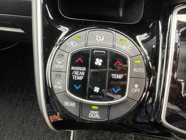 ヴォクシー ZS 煌II/関西仕入/走行24.402KM/ワンオーナー/ 純正8型SDナビ/CD&DVD再生/Bluetoothオーディオ/フルセグTV/Bカメラ/フリッツプダウンモニター/ドラレコ/両側自動スライド/衝突軽減装置/車線逸脱警告/クルーズ/ビルトインETC(29枚目)