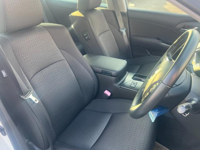 クラウン ２．５アスリートナビパッケージ／岡山仕入／走行３９０７９ＫＭ　ワンオーナー／メーカーＯＰ８インチＨＤＤナビ／バックカメラ　／ＥＴＣ／フルセグ／電動シート／クルーズコントロール／純正１８ＡＷ／スマートキー／プッシュスタート／ビルトインＥＴＣ／ＨＩＤヘッドライト／（16枚目）