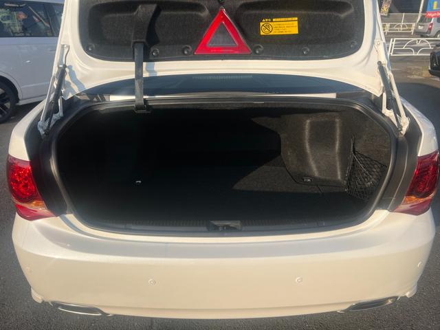 クラウン ２．５アスリートナビパッケージ／岡山仕入／走行３９０７９ＫＭ　ワンオーナー／メーカーＯＰ８インチＨＤＤナビ／バックカメラ　／ＥＴＣ／フルセグ／電動シート／クルーズコントロール／純正１８ＡＷ／スマートキー／プッシュスタート／ビルトインＥＴＣ／ＨＩＤヘッドライト／（23枚目）