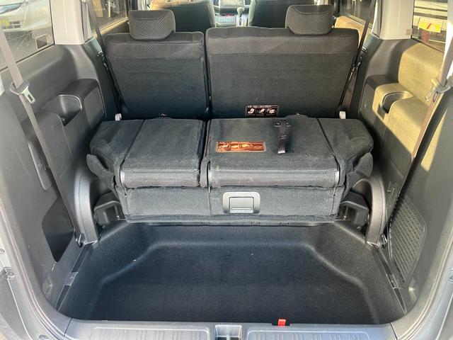 ステップワゴンスパーダ Ｚ／東京仕入／走行６３３７６ＫＭ／両側ＰＳＤ／純正ナビ／　禁煙車／アラウンドビューモニター／両側電動スライドドア／ＥＴＣ／フルセグ／スマートキー／ビルトインＥＴＣ／Ｒスポイラー／ＨＩＤヘッドライト／フォグ／パドルシフト／フル装備／オートエアコン／（21枚目）