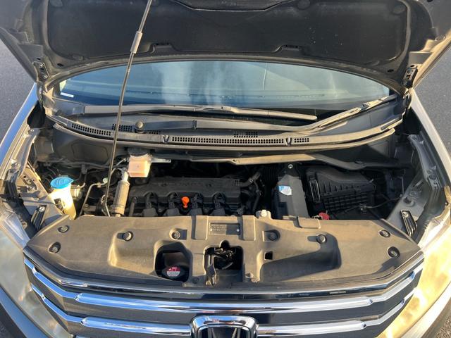 ステップワゴンスパーダ Ｚ／東京仕入／走行６３３７６ＫＭ／両側ＰＳＤ／純正ナビ／　禁煙車／アラウンドビューモニター／両側電動スライドドア／ＥＴＣ／フルセグ／スマートキー／ビルトインＥＴＣ／Ｒスポイラー／ＨＩＤヘッドライト／フォグ／パドルシフト／フル装備／オートエアコン／（23枚目）