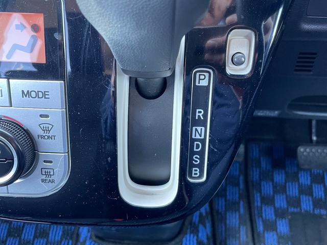 ムーヴ Ｘ／岡山仕入／走行２０８８３ＫＭ／スマートキー／オートミラー　禁煙車／フル装備／アイドリングストップ／スマートキー／プッシュスタート／ＣＤ再生／ＵＳＢ／ベンチシート／オートライト／電格ミラー／純正１４ＡＷ／Ｒスポイラー／オートエアコン／Ｗエアバック／（21枚目）