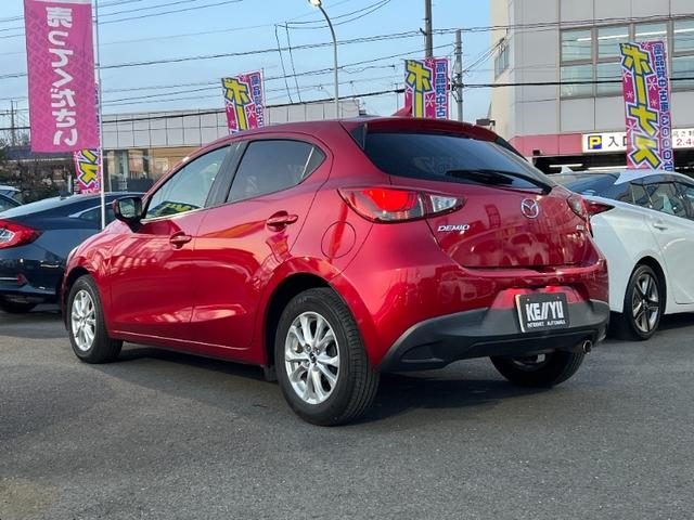 デミオ １３Ｓツーリング／東大和仕入／走行３８６１９ＫＭ／純正ナビ／　ＣＤＤＶＤ／ＵＳＢ／ＢＴ対応／１２セグ／バックカメラ／シートヒーター／ＨＩＤヘッドライト／オートライト／ビルトインＥＴＣ／ドライブレコーダー／スマートキー／プッシュスタート／純正１５ＡＷ／フル装備（7枚目）