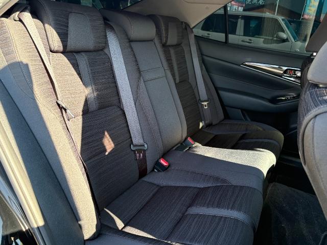 クラウン アスリート/東大和仕入/走行57261KM/メーカーナビ/ CDDVD/BT対応/12セグ/スマートキー/バックカメラ/プッシュスタート/クルーズコントロール/LEDヘッドライト/フォグ/オートライト/純正17AW/ビルトインETC/オートエアコン/フル装備(9枚目)