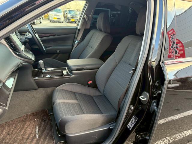 クラウン アスリート/東大和仕入/走行57261KM/メーカーナビ/ CDDVD/BT対応/12セグ/スマートキー/バックカメラ/プッシュスタート/クルーズコントロール/LEDヘッドライト/フォグ/オートライト/純正17AW/ビルトインETC/オートエアコン/フル装備(21枚目)