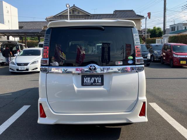 ヴォクシー ＺＳ　煌ＩＩＩ／東大和仕入／走行６７６８３ＫＭ／後席モニター　社外ＳＤデカナビ／ＣＤ、ＤＶＤ再生／１２セグ／ＢＴ／ミュージックサーバー／バックカメラ／フリップダウンモニター／両側ＰＳＤ／スマートキー／プッシュスタート／ＬＥＤヘッドライト／フォグ／ＡＳＶ／フル装備（9枚目）