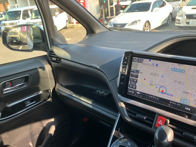 ヴォクシー ＺＳ　煌ＩＩＩ／東大和仕入／走行６７６８３ＫＭ／後席モニター　社外ＳＤデカナビ／ＣＤ、ＤＶＤ再生／１２セグ／ＢＴ／ミュージックサーバー／バックカメラ／フリップダウンモニター／両側ＰＳＤ／スマートキー／プッシュスタート／ＬＥＤヘッドライト／フォグ／ＡＳＶ／フル装備（21枚目）