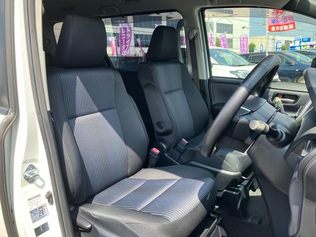 ヴォクシー ＺＳ　走行４６４８４ｋｍ／９型ＳＤナビ／フリップダウンモニター／ＲＳ－Ｒローダウンサス／ＢＴ接続／１２セグ／ＥＴＣ／ＤＶＤ再生／左側パワースライドドアＬＥＤヘッドライト／オートリトラミラー（14枚目）
