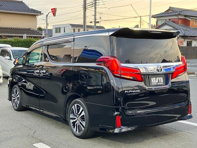アルファード ２．５Ｓ　Ｃパッケージ　走行２５４４９ｋｍ／ディスプレィオーディオ／ＣＤ／ＤＶＤ再生／ＢＴ接続／１２セグ／バックカメラ／フリップダウンモニター／ＥＴＣ／両側パワースライドドア／電動レザーシート／（10枚目）