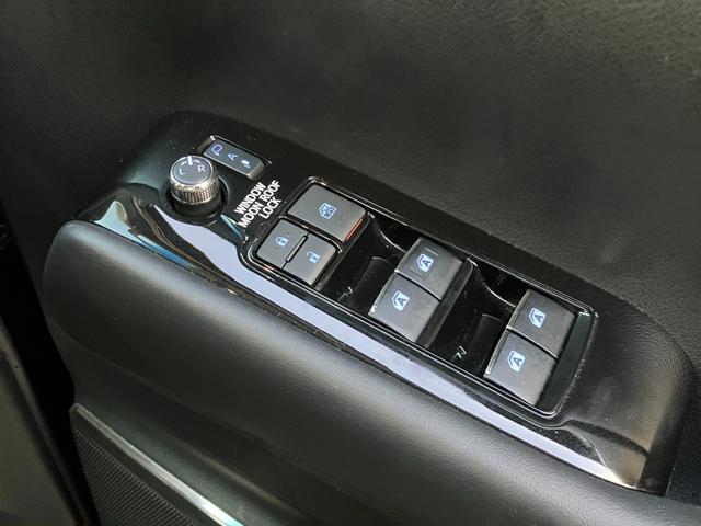 アルファード ２．５Ｓ　Ｃパッケージ　走行２５４４９ｋｍ／ディスプレィオーディオ／ＣＤ／ＤＶＤ再生／ＢＴ接続／１２セグ／バックカメラ／フリップダウンモニター／ＥＴＣ／両側パワースライドドア／電動レザーシート／（30枚目）
