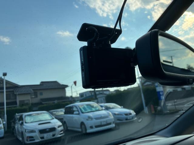 ノート メダリスト　走行２２０７０ｋｍ／２０２２年ヨコハマタイヤ／純正ナビ／１２セグ／アラウンドビューモニター／ＢＴ接続／前後ドラレコ／ＥＴＣ／オートライト（28枚目）