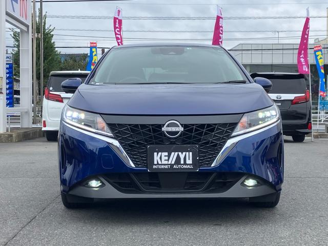 ノート Ｘ　禁煙車／ブリヂストン２０２２年タイヤ／走行９９５３ｋｍ／エマージェンシーブレーキ／９型ナビ／アラウンドビューモニター／ドラレコ／ＢＴ接続／１２セグＴＶ／ＥＴＣ／コーナーセンサー／（5枚目）