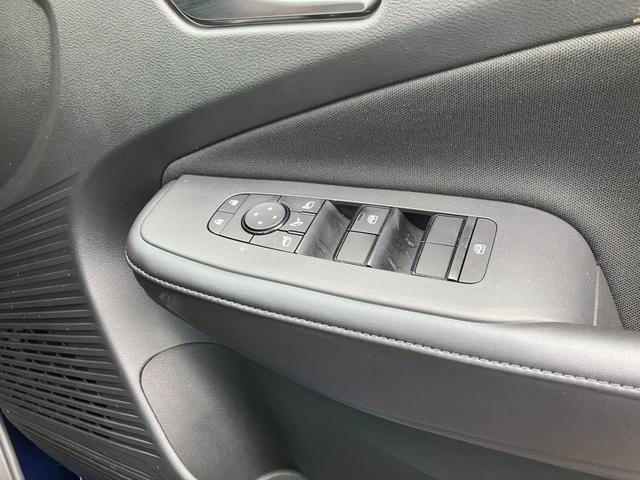 ノート Ｘ　禁煙車／ブリヂストン２０２２年タイヤ／走行９９５３ｋｍ／エマージェンシーブレーキ／９型ナビ／アラウンドビューモニター／ドラレコ／ＢＴ接続／１２セグＴＶ／ＥＴＣ／コーナーセンサー／（28枚目）