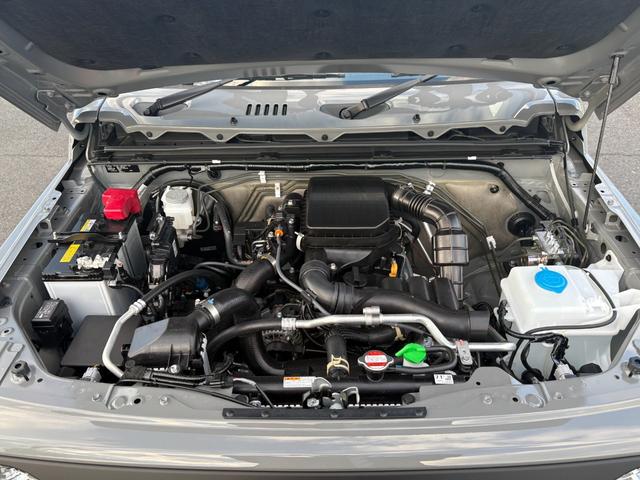 ジムニー XC/衝突軽減/25年BSタイヤ/ クルコン/LEDライト/フォグ/アイドリングストップ/横滑防止/シートヒーター/コーナーセンサー/電格ミラー/ウィンカーミラー/純正16AW/背面タイヤ/スマートキー/スペアキー/取扱説明書/保証書(22枚目)