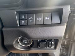 �����桼������Ź�Ǥϡ������ͤʤ�Ӥ˽��Ȱ���Ź�ޤδ���ͽ���к���ԤäƤ���ޤ������줫��⽾�Ȱ��Υޥ��������ѡ������������ǡ��ж����θ�����Ű���Ԥ��ޤ���ɻߤ��ؤ�Ƥޤ���ޤ��� 4