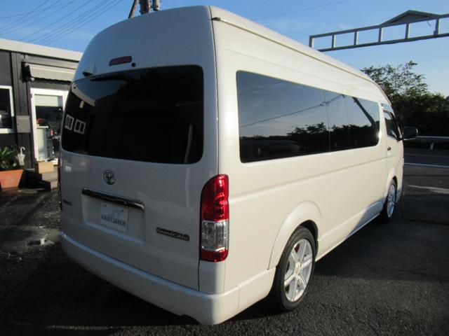 ハイエースワゴン グランドキャビン 4型仕様 LEDヘッドライト REVOシート2脚 車いす移動車 ナビ フルセグTV リアモニター TAW18インチAWキーレス エアロ 9人乗り(2枚目)