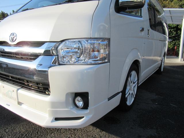 ハイエースワゴン グランドキャビン 4型仕様 LEDヘッドライト REVOシート2脚 車いす移動車 ナビ フルセグTV リアモニター TAW18インチAWキーレス エアロ 9人乗り(10枚目)